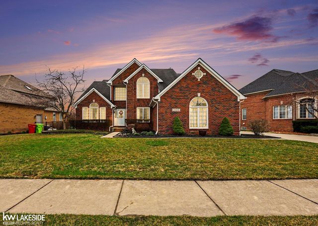 17252 Muirfield Drive, Macomb Twp, MI 48042