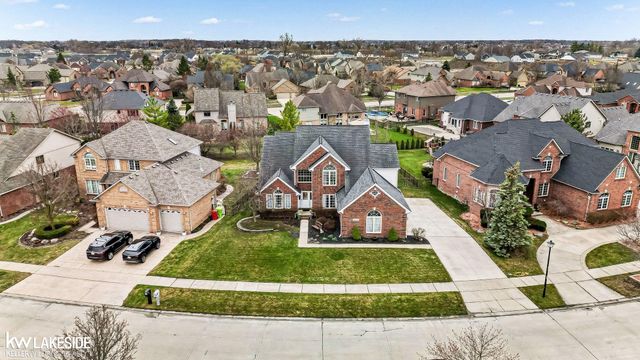 17252 Muirfield Drive, Macomb Twp, MI 48042