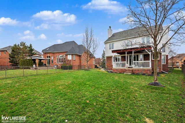 17252 Muirfield Drive, Macomb Twp, MI 48042