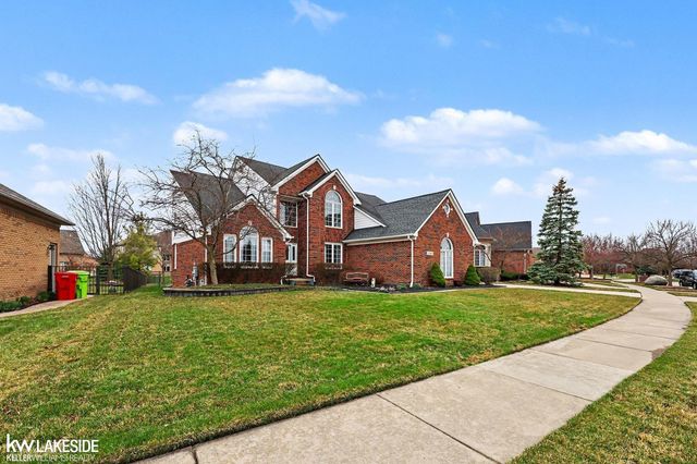 17252 Muirfield Drive, Macomb Twp, MI 48042