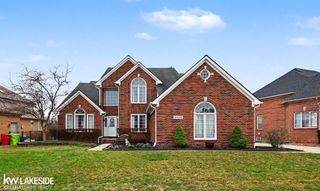 17252 Muirfield Drive, Macomb Twp, MI 48042