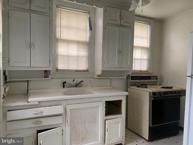 4010 ELDORADO AVE, Baltimore, MD 21215