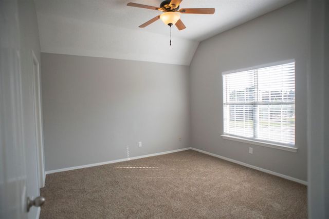 1595 BEAVER TRAIL LN, Memphis, TN 38016