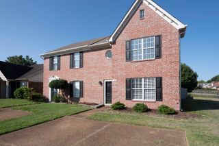 1595 BEAVER TRAIL LN, Memphis, TN 38016