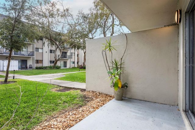 4606 W GRAY STREET 105, Tampa, FL 33609