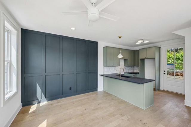 1160 Boulevard SE 12, Atlanta, GA 30312