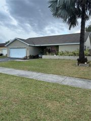 1660 N Audubon Dr 1660, Homestead, FL 33035
