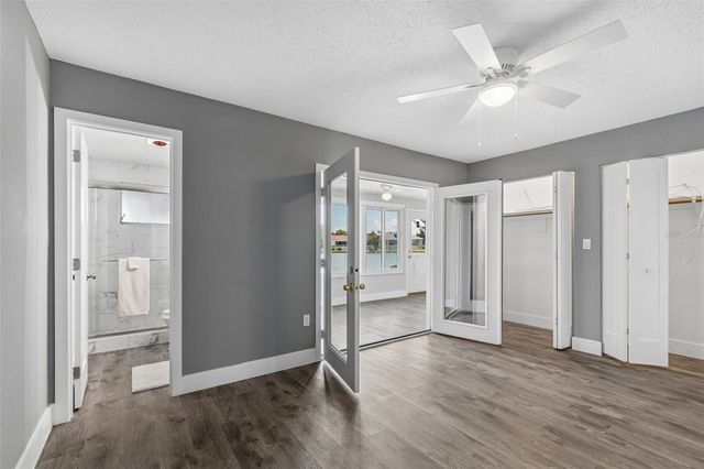 5955 30TH AVENUE S 105, Gulfport, FL 33707