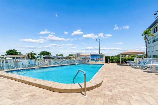 5955 30TH AVENUE S 105, Gulfport, FL 33707