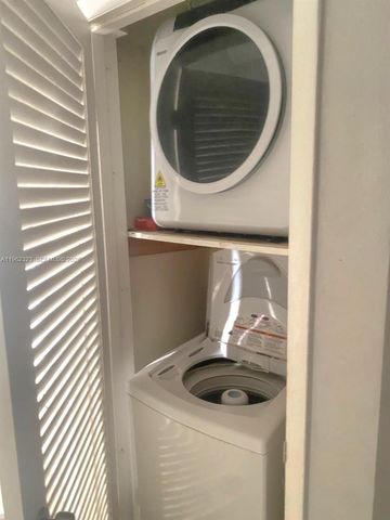 7340 SW 82nd St C203, Miami, FL 33143