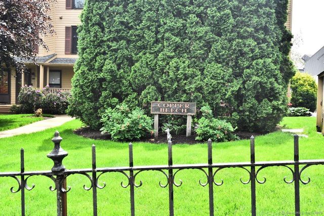 178 Flax Hill Road APT C203, Norwalk, CT 06854