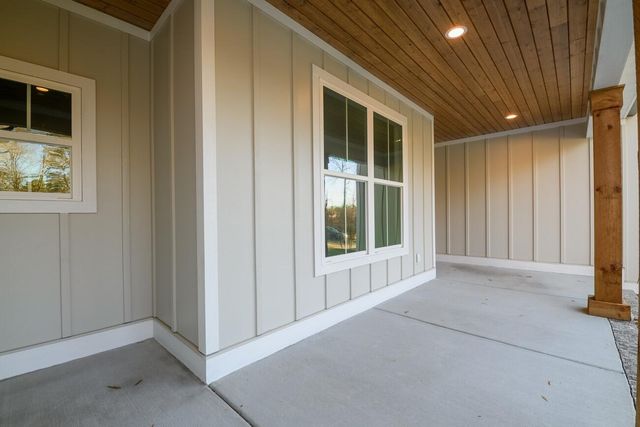 55 Mason Lane, Rossville, GA 30741