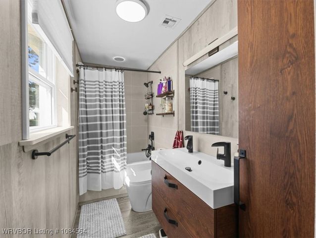 33339 Pleasant Valley Road, Poteau, OK 74953