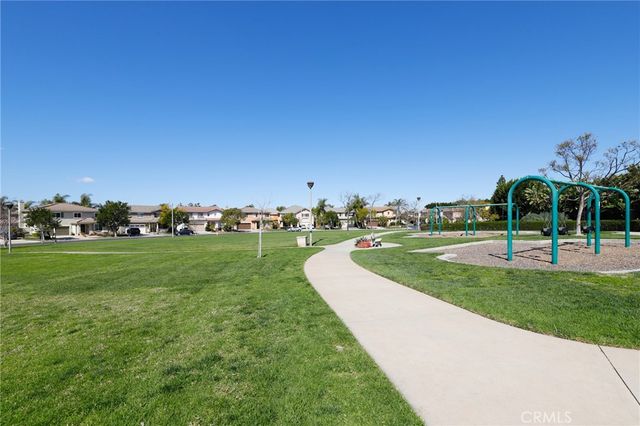 46 Nebraska, Irvine, CA 92606