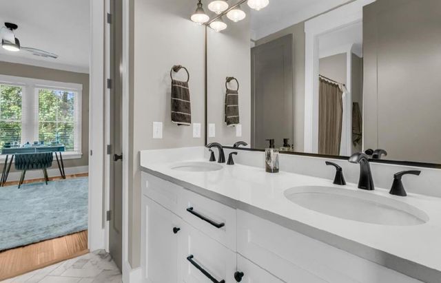 113 Wando Reach Road, Wando, SC 29492