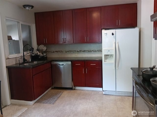 522 NE 127th Street, Seattle, WA 98125