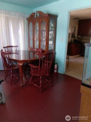 522 NE 127th Street, Seattle, WA 98125