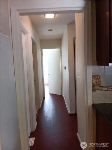 522 NE 127th Street, Seattle, WA 98125