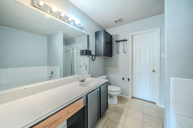 1558 Laurel Hall Lane, Little Elm, TX 75068
