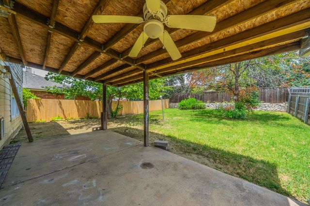 1558 Laurel Hall Lane, Little Elm, TX 75068