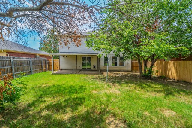 1558 Laurel Hall Lane, Little Elm, TX 75068