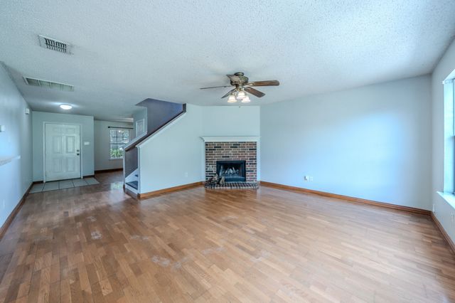 1558 Laurel Hall Lane, Little Elm, TX 75068