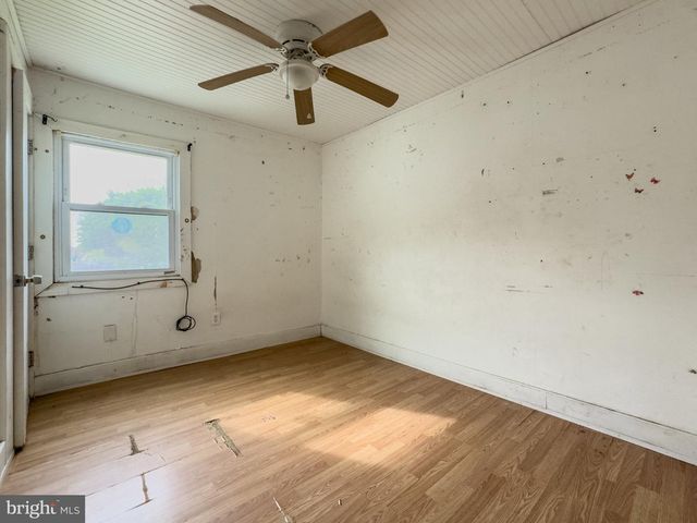 3110 W COURT AVE, Claymont, DE 19703