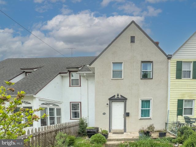 3110 W COURT AVE, Claymont, DE 19703