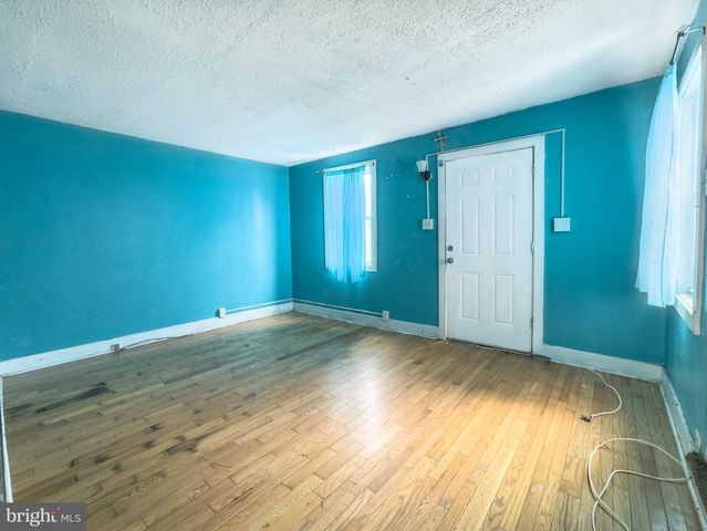3110 W COURT AVE, Claymont, DE 19703