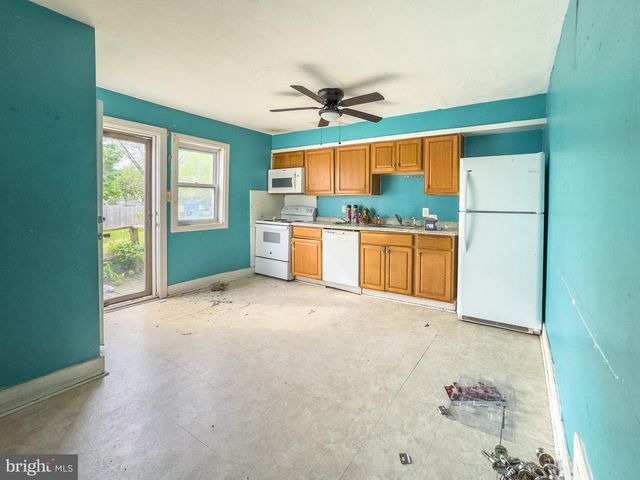 3110 W COURT AVE, Claymont, DE 19703