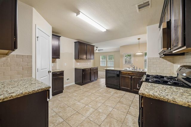 9307 Rustling Manor Lane, Richmond, TX 77407