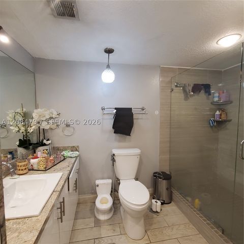 55 SW 60th Ct, Miami, FL 33144
