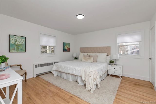 513 Dee Court, East Meadow, NY 11554