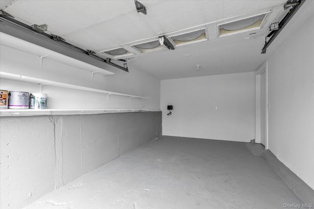 513 Dee Court, East Meadow, NY 11554