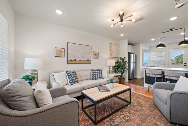 4092 Merida Avenue, Fort Worth, TX 76110