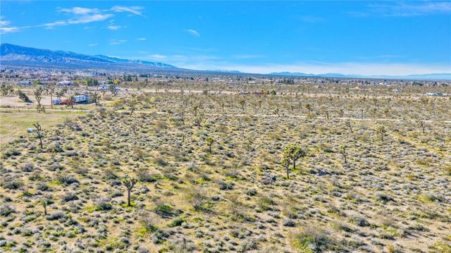 11982 Redwood Road, Pinon Hills, CA 92372