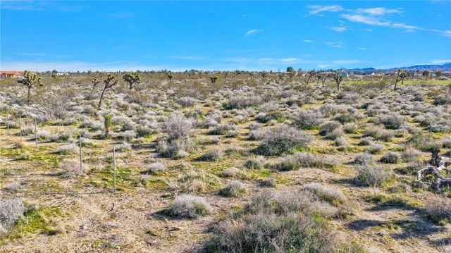 11982 Redwood Road, Pinon Hills, CA 92372