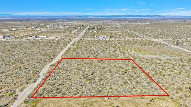 11982 Redwood Road, Pinon Hills, CA 92372