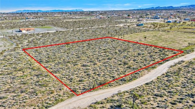 11982 Redwood Road, Pinon Hills, CA 92372