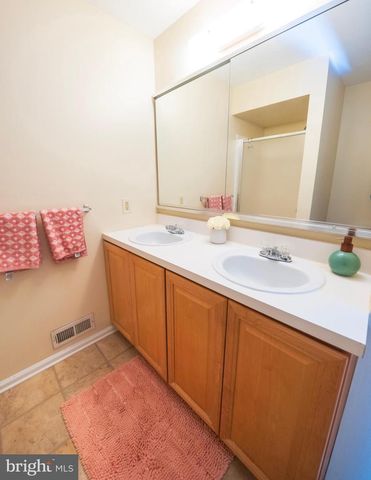 7503 JUNIPER LN, Palmyra, NJ 08065