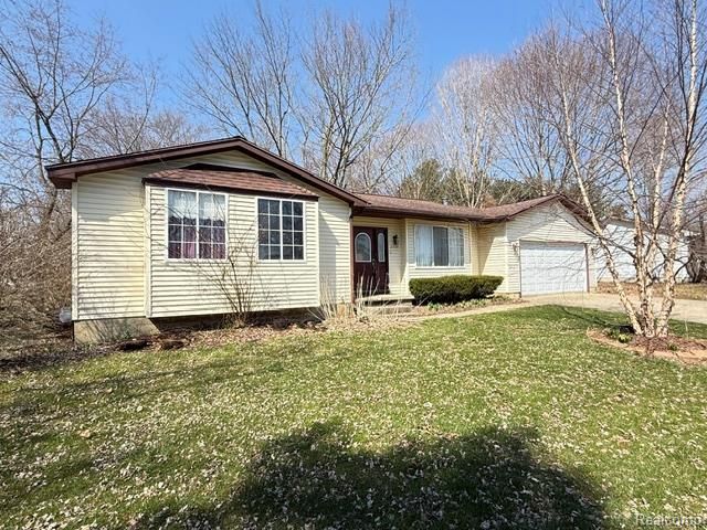2329 Morrish Road, Flushing, MI 48433