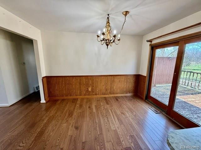 2329 Morrish Road, Flushing, MI 48433