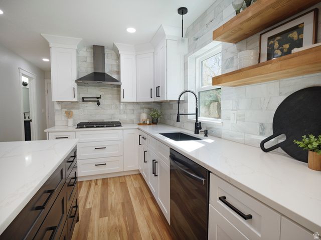 10828 S LOSTWOOD DR, Sandy, UT 84092