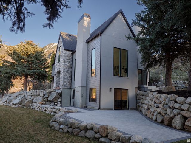 10828 S LOSTWOOD DR, Sandy, UT 84092