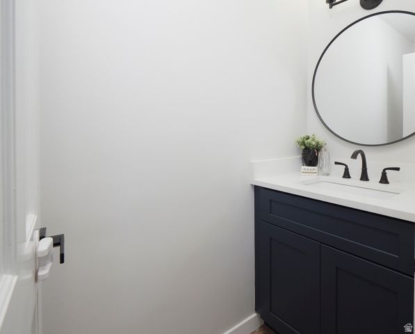 10828 S LOSTWOOD DR, Sandy, UT 84092