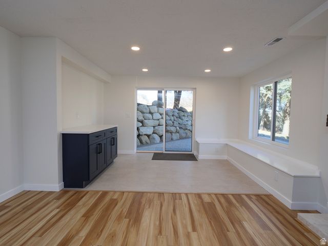 10828 S LOSTWOOD DR, Sandy, UT 84092