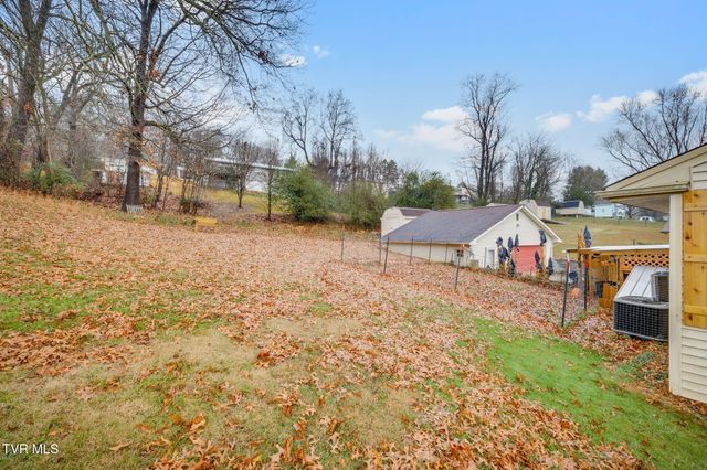 3304 Lightwood Street, Kingsport, TN 37660