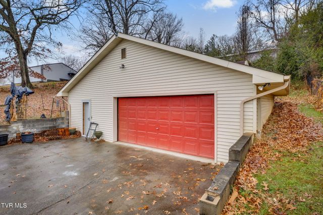 3304 Lightwood Street, Kingsport, TN 37660