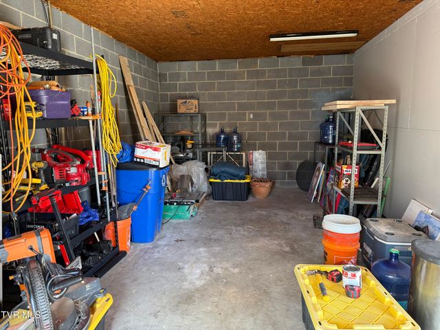 3304 Lightwood Street, Kingsport, TN 37660