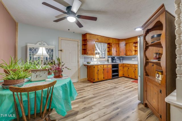 3304 Lightwood Street, Kingsport, TN 37660